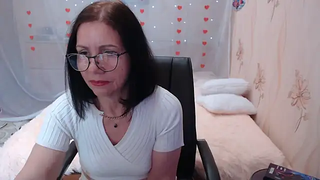 OlgaHottie online show from March 4, 2025, 11:43 pm