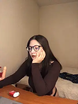 Snapshot of Prudie_Gabriella chatting on February 3, 2025, 6:17 pm Prudie Gabriella online show from February 3, 2025, 6:17 pm