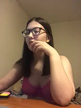 Snapshot of Prudie_Gabriella chatting on February 18, 2025, 7:19 pm Prudie Gabriella online show from February 18, 2025, 7:19 pm