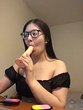 Snapshot of Prudie_Gabriella chatting on February 24, 2025, 2:26 pm Prudie Gabriella online show from February 24, 2025, 2:26 pm