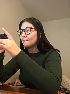 Snapshot of Prudie_Gabriella chatting on March 5, 2025, 12:33 pm Prudie Gabriella online show from March 5, 2025, 12:33 pm