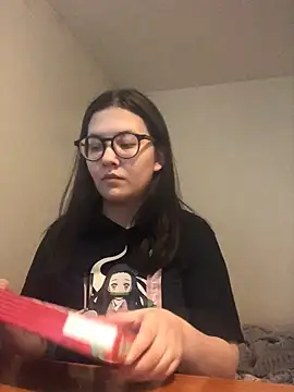 Snapshot of Prudie_Gabriella chatting on March 11, 2025, 12:50 pm Prudie Gabriella online show from March 11, 2025, 12:50 pm