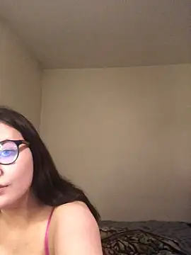 Snapshot of Prudie_Gabriella chatting on March 18, 2025, 6:15 pm Prudie Gabriella online show from March 18, 2025, 6:15 pm