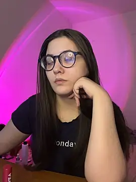 Snapshot of Prudie_Gabriella chatting on October 1, 2025, 11:38 am Prudie Gabriella online show from October 1, 2025, 11:38 am