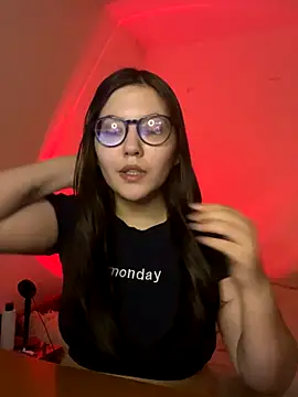 Snapshot of Prudie_Gabriella chatting on October 24, 2025, 6:26 pm Prudie Gabriella online show from October 24, 2025, 6:26 pm