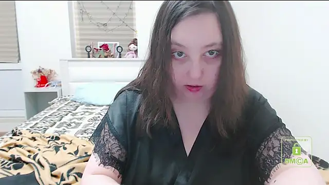 cute and hot online show from January 5, 2025, 3:55 pm