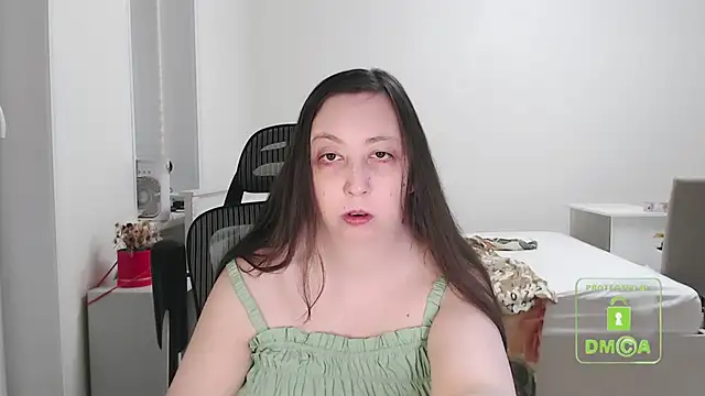 cute and hot online show from October 24, 2025, 1:51 pm