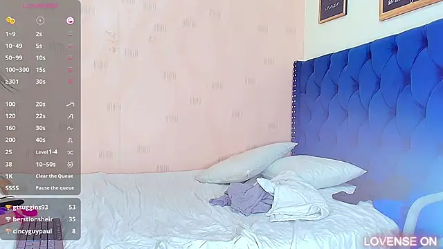 hotlatinateacher online show from March 22, 2025, 1:00 am