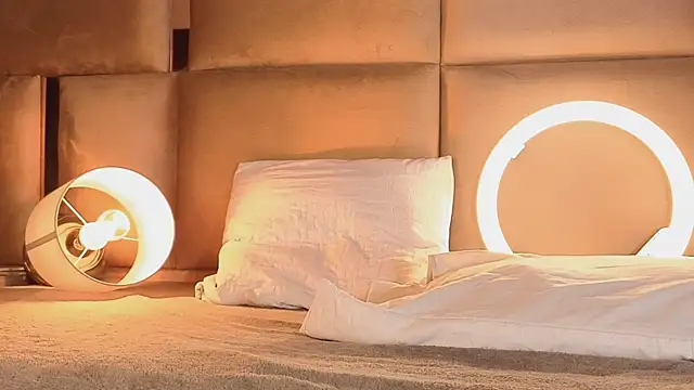 angelinepossy online show from October 11, 2025, 10:08 pm