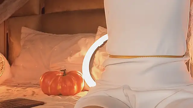 angelinepossy online show from October 18, 2025, 9:15 pm