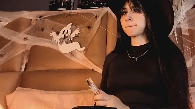 angelinepossy online show from October 26, 2025, 9:53 pm