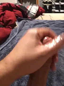 darksmoke011 online show from February 9, 2026, 1:53 am