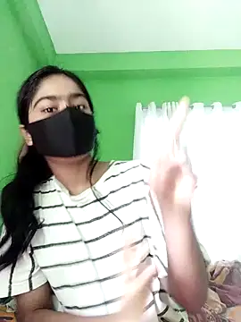 Snapshot of Arisha- chatting on December 18, 2024, 5:26 am Arisha- online show from December 18, 2024, 5:26 am