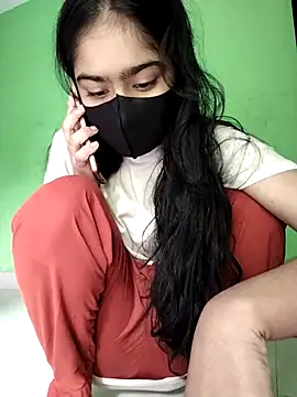 Snapshot of Arisha- chatting on December 22, 2024, 8:05 am Arisha- online show from December 22, 2024, 8:05 am