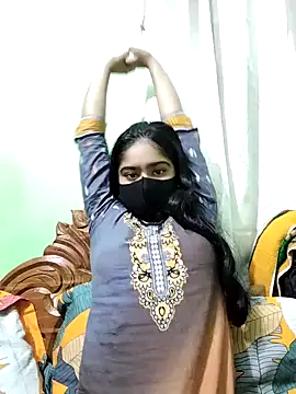 Snapshot of Arisha- chatting on December 23, 2024, 1:03 pm Arisha- online show from December 23, 2024, 1:03 pm
