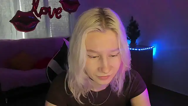 EnigmaSee online show from March 15, 2026, 2:06 am