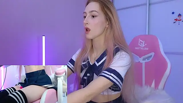 MichaDenver online show from January 23, 2025, 9:39 am