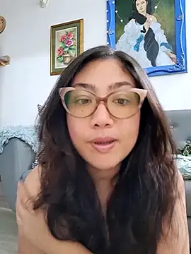 Snapshot of Mia_Ruiz chatting on March 9, 2025, 3:22 am Mia Ruiz online show from March 9, 2025, 3:22 am