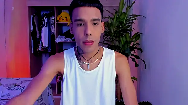 aldrinwhite online show from November 26, 2025, 6:09 pm