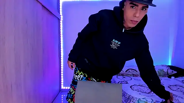 aldrinwhite online show from January 16, 2026, 6:01 pm