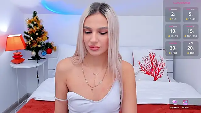 MissLoou online show from December 30, 2024, 6:20 am