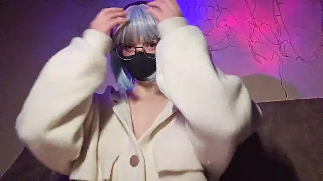 DanaWard online show from December 21, 2025, 10:06 pm