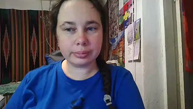 Cora Maro online show from September 21, 2025, 9:16 pm