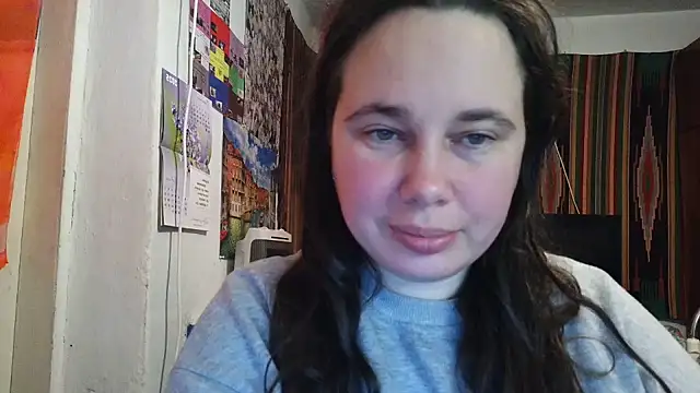 Cora Maro online show from October 28, 2025, 12:09 pm