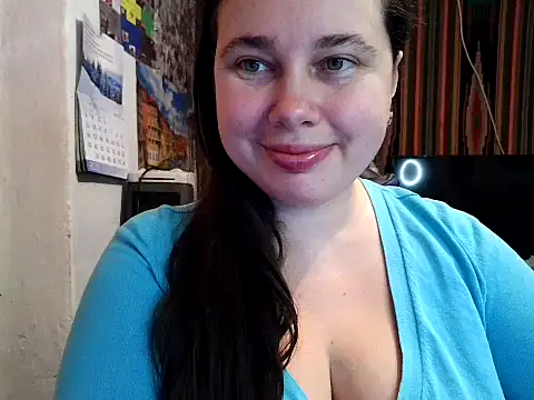 Cora Maro online show from January 15, 2026, 2:21 pm