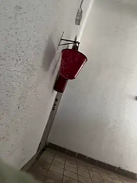 Snapshot of A-mira chatting on February 12, 2026, 10:10 am A-mira online show from February 12, 2026, 10:10 am