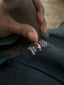 Snapshot of A-mira chatting on February 18, 2026, 11:06 am A-mira online show from February 18, 2026, 11:06 am