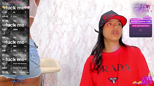 BarbieHotLaura online show from January 12, 2025, 11:58 pm