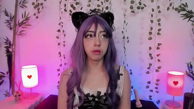 Nyx nayla online show from March 5, 2025, 10:33 am