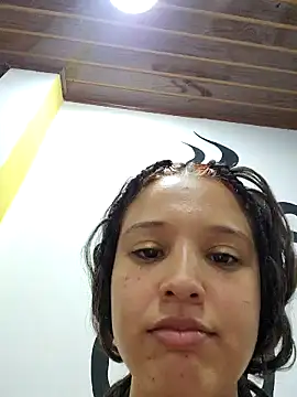 LorenRosse online show from January 31, 2025, 10:42 pm