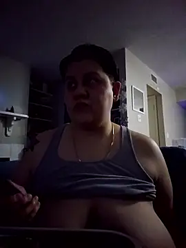 Snapshot of DevilDahm chatting on December 2, 2024, 3:58 am DevilDahm online show from December 2, 2024, 3:58 am