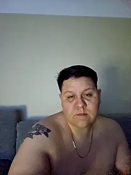 DevilDahm online show from April 14, 2026, 4:51 am