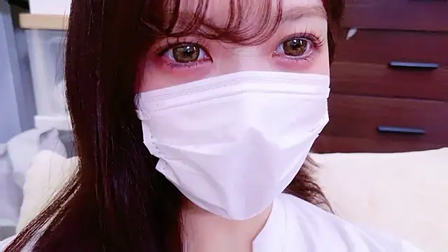 oxo yuna oxo online show from September 14, 2025, 4:11 am