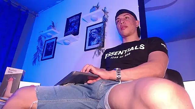 ThomsEvery  online show from December 27, 2024, 1:11 am