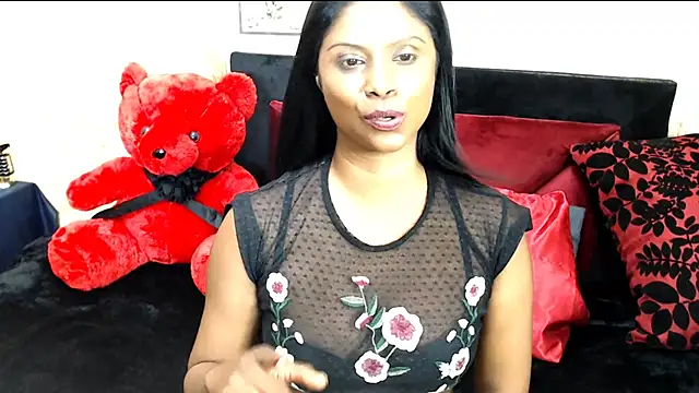 Snapshot of Sensual_indian7 chatting on December 6, 2024, 2:06 pm Sensual indian7 online show from December 6, 2024, 2:06 pm