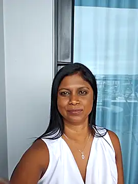 Snapshot of Sensual_indian7 chatting on February 27, 2025, 2:10 pm Sensual indian7 online show from February 27, 2025, 2:10 pm