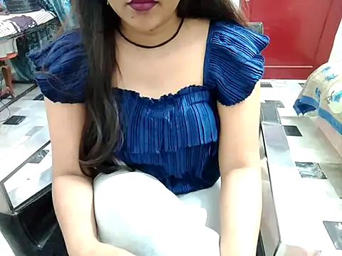 aarushi sharmaa online show from March 2, 2025, 8:16 am