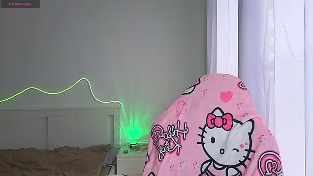 AliceSpark online show from September 28, 2025, 8:09 am