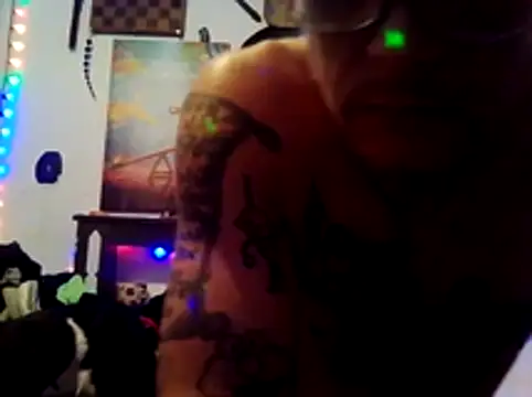 Buffshagswell online show from November 8, 2025, 2:12 am