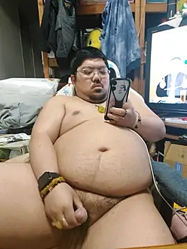 zeusu0095 online show from May 9, 2026, 9:58 am
