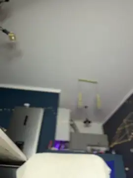 Snapshot of NickiLike chatting on December 19, 2025, 6:15 pm NickiLike online show from December 19, 2025, 6:15 pm