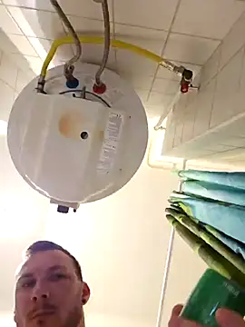 Snapshot of Cum991 chatting on March 21, 2025, 9:34 am Cum991 online show from March 21, 2025, 9:34 am