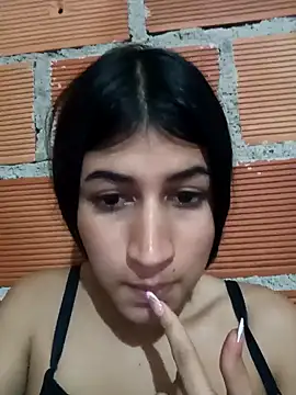 Julix A online show from December 19, 2024, 6:56 am