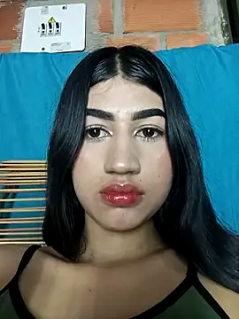 Julix A online show from February 20, 2025, 8:17 am