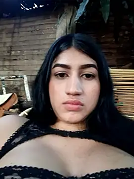 Julix A online show from September 14, 2025, 10:20 pm