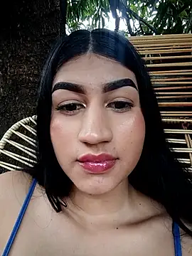 Snapshot of Julix_A chatting on March 14, 2026, 8:14 pm Julix A online show from March 14, 2026, 8:14 pm